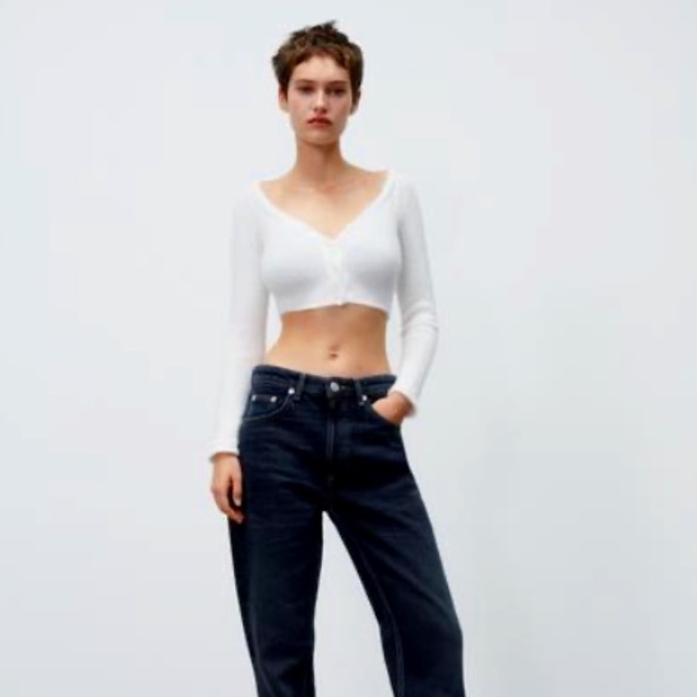 Soft Feel Crop Cardigan from Zara in XS
